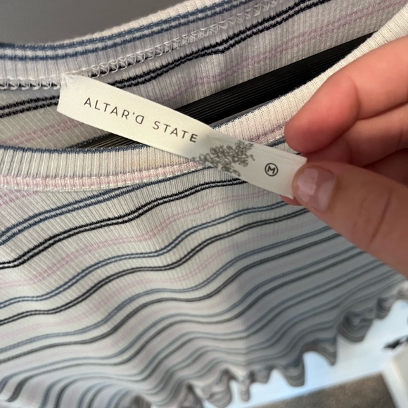 Alter’d State Babydoll Shirt ribbed size medium NWT. 1366 - Picture 3 of 3